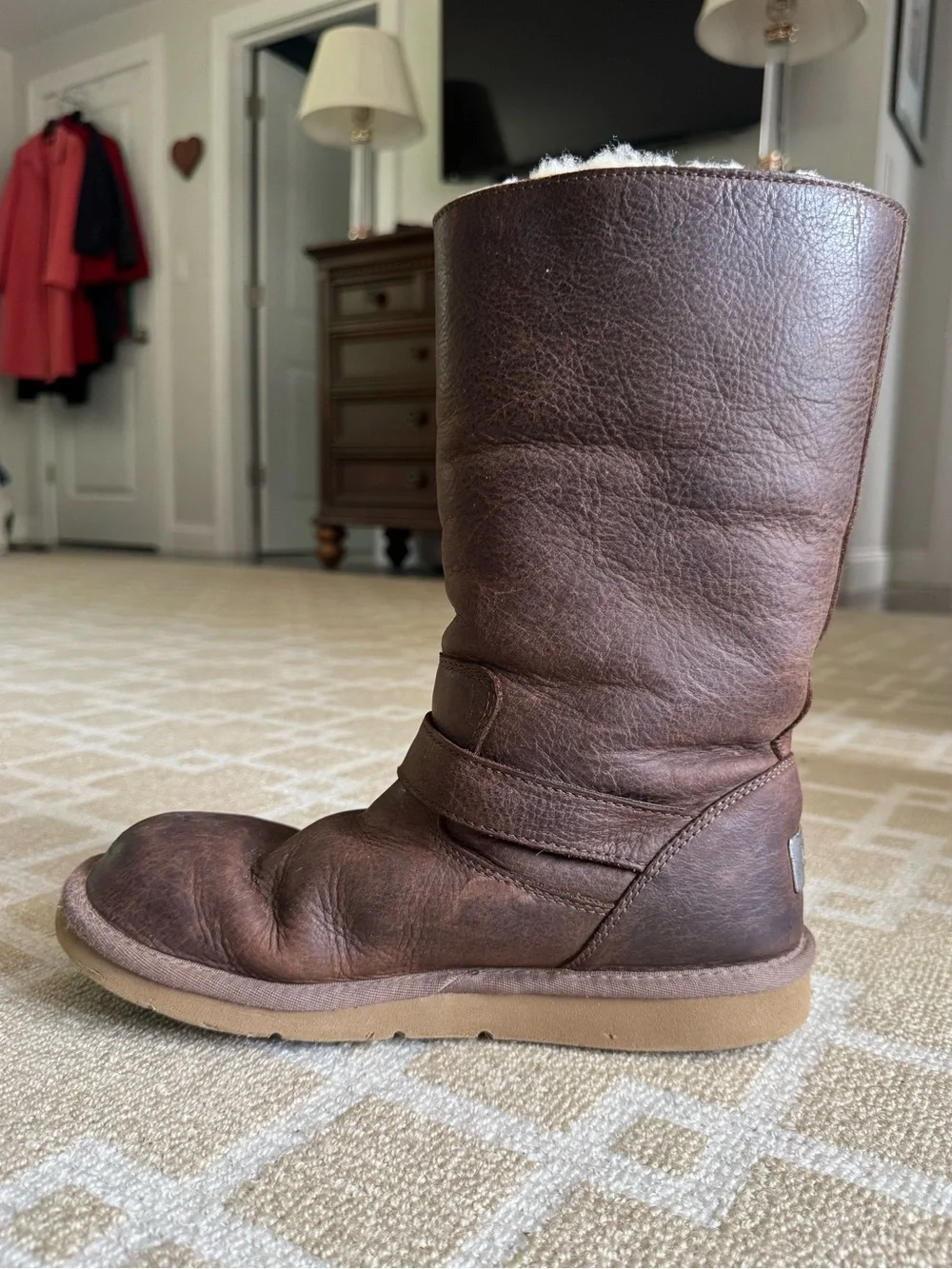 UGG Australia Kensington Leather Shearling Buckle Boots Brown Size 8
